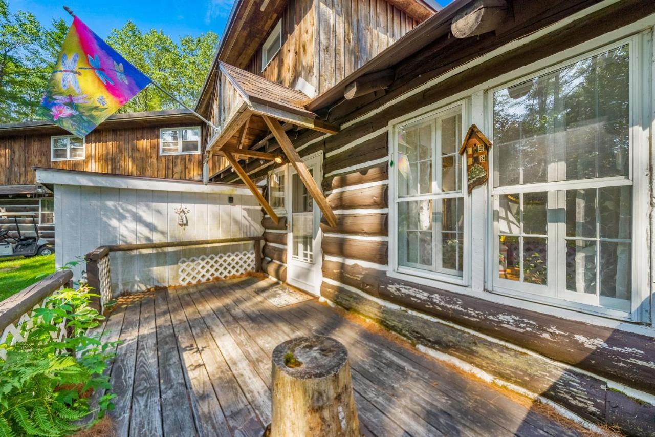 Cozy Condo By Tripp Lake Warrensburg 外观 照片