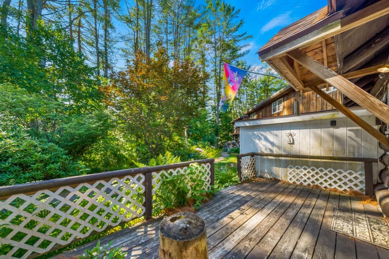 Cozy Condo By Tripp Lake Warrensburg 外观 照片